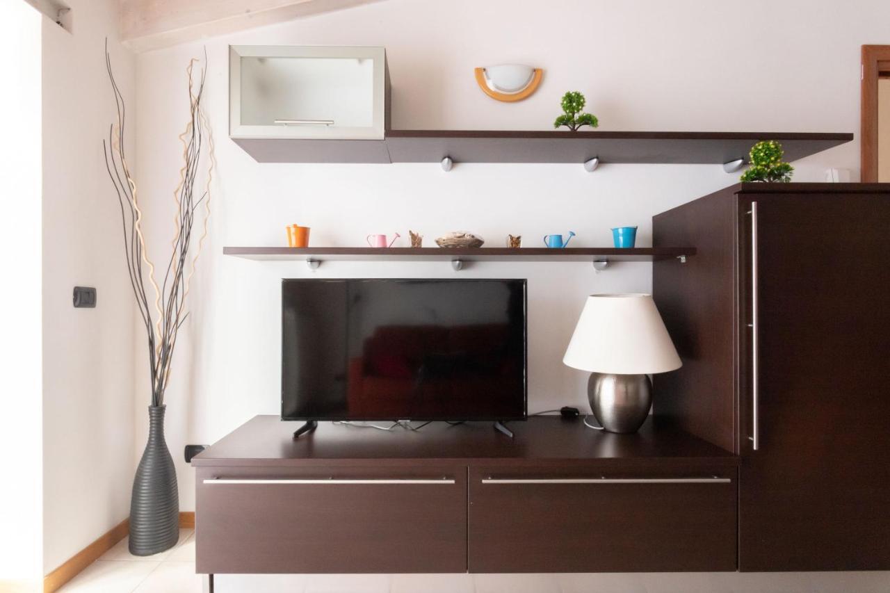 Casa Vacanze Valeria Sondrio Zewnętrze zdjęcie